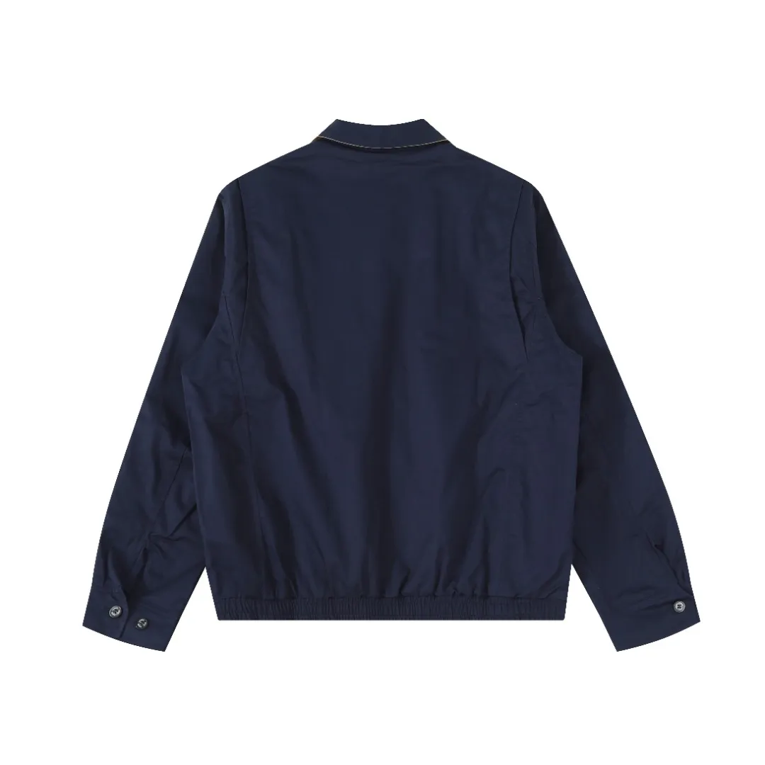 P350 Model No.: R08 Ralph Lauren/Ralph Lauren Classic Unisex Old Cadre Zipper Jacket Size #S/M/L/XL Color #Khaki Black Navy Recommended by many fashion bloggers, the Harrington jacket’s lapel zipper windproof design perfectly blends casual style with street trend elements, making it very suitable for neutral wear. The fabric texture of the jacket is excellent and comfortable to wear. It is a very versatile and trendy jacket. Original development, 100% pure cotton fabric, exquisite embroidery, evergreen style for all seasons, feel free to buy it, retro will never go out of style!  Reference# Length: 68/70/72/74 Bust: 128/132/136/140 Shoulder Width: 52/53/54/55